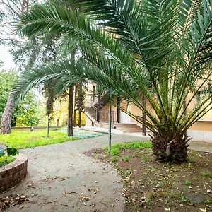  Hostel Ah